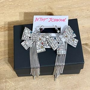 New Betsey Johnson bow chandelier earrings